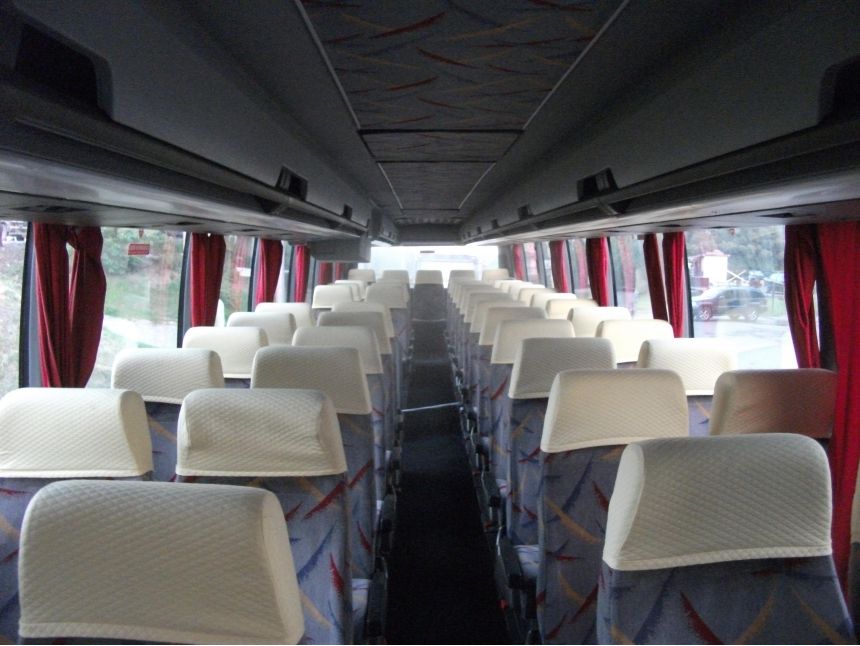 ავტობუსით მომსახურეობა