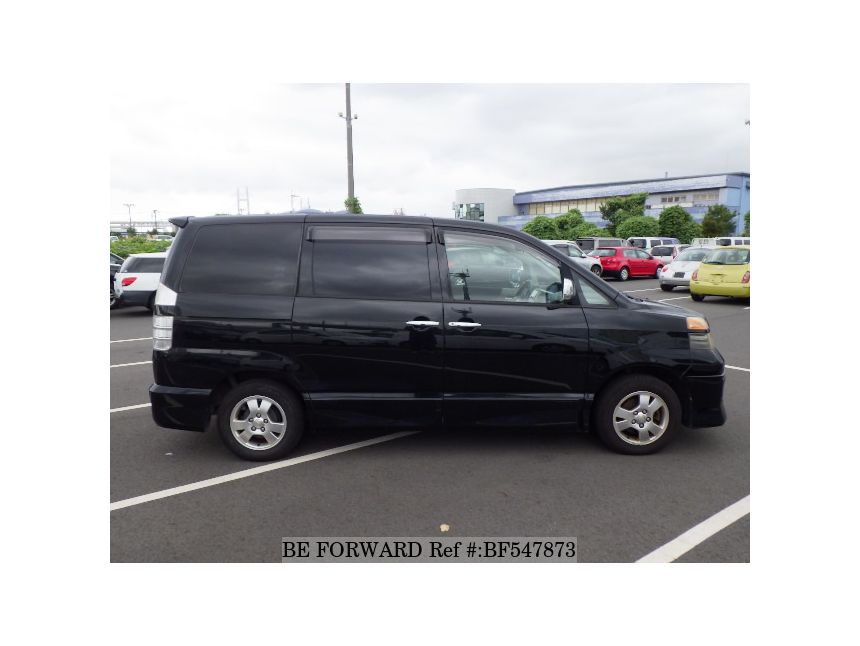 ქირავდება წლიანი კომფორტული მინივენები საუკეთესო ფასად