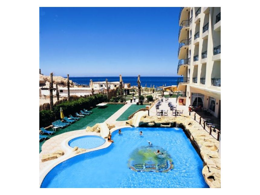 ეგვიპტე-ხურგადა ორი ადამიანი