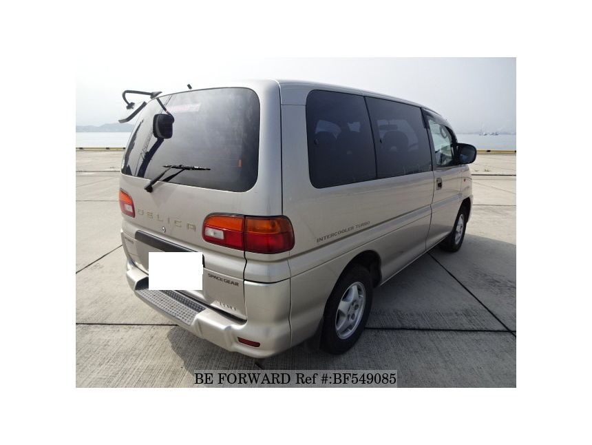 გვყავს კომფორტული მინივენები მისაღებ ფასად