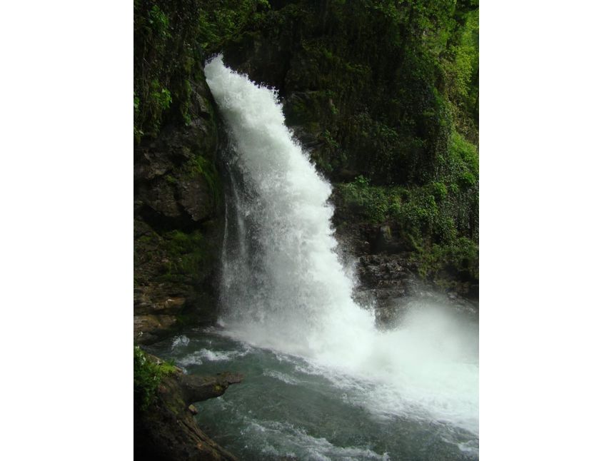 შემოდგომის ლაგოდეხი - როჭოს ჩანჩქერი