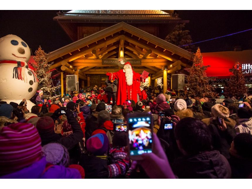 დაუვიწყარი შობა სანტა კლაუსის სამშობლოში