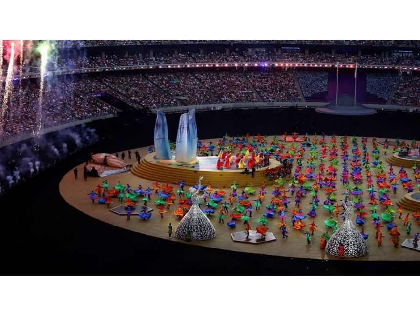 მოიწყვეთ დაუვიწყარი დღიანი ახალ წელი ულამაზეს ბაქოში