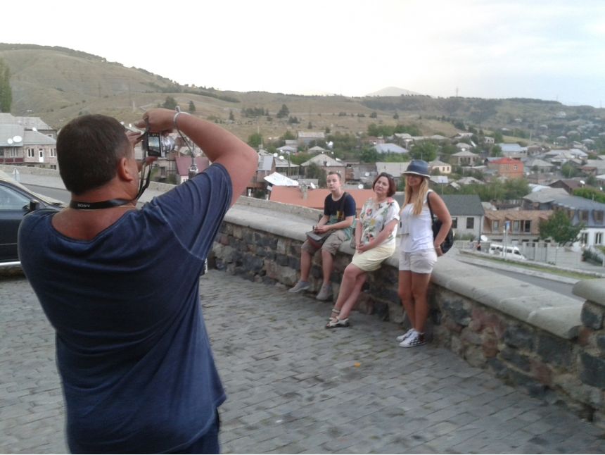 ტურები სტანდარტული და თქვენი დაკვეთით.