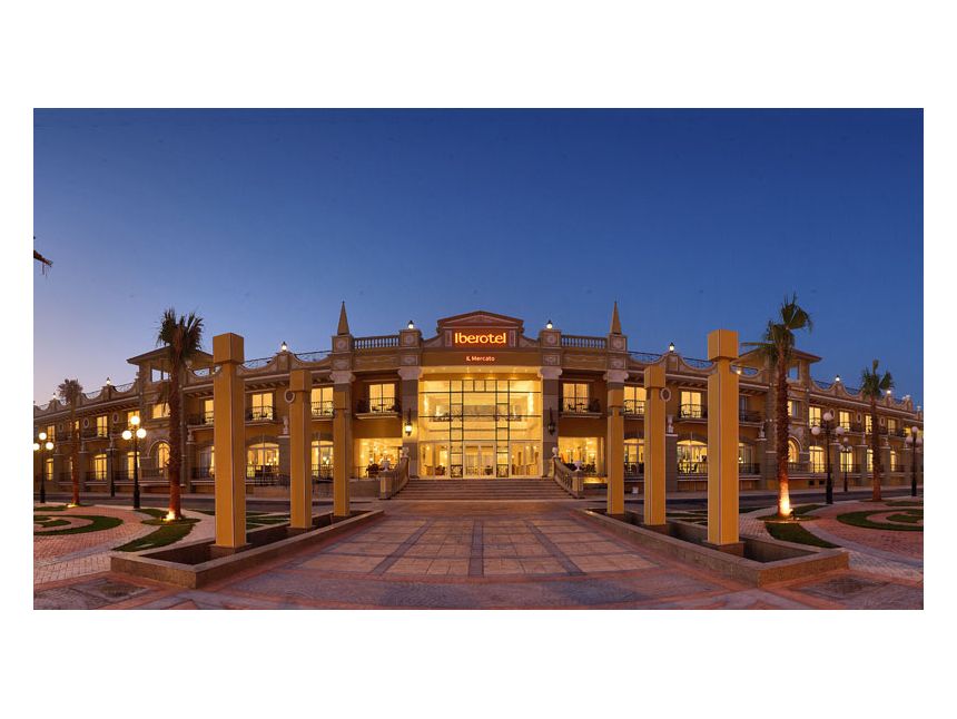 ეგვიპტის ცხელი მზე ადამიანზე