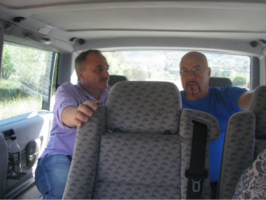 ტრანსპორტირება თქვენი დაკვეთით. --