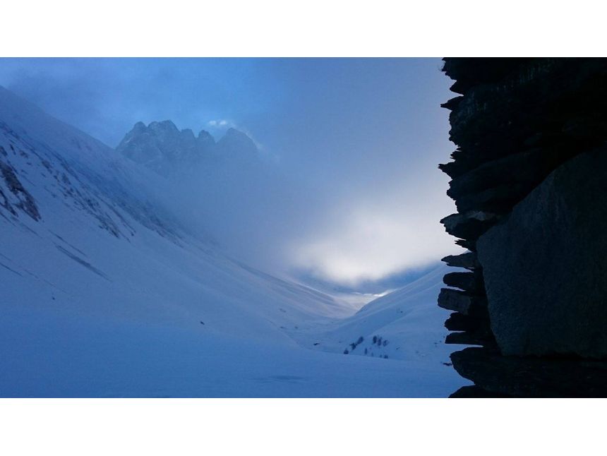 თოვლიანი ჯუთა