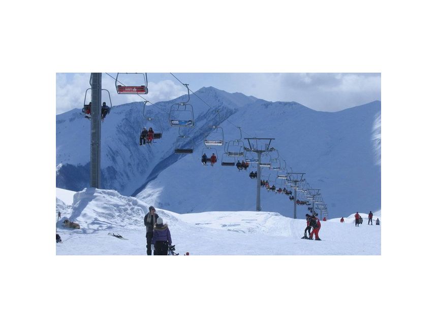 ერთი დღე გუდაურსა და ბარიანში