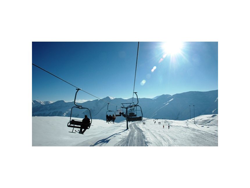 ერთი დღე ბაურიანში