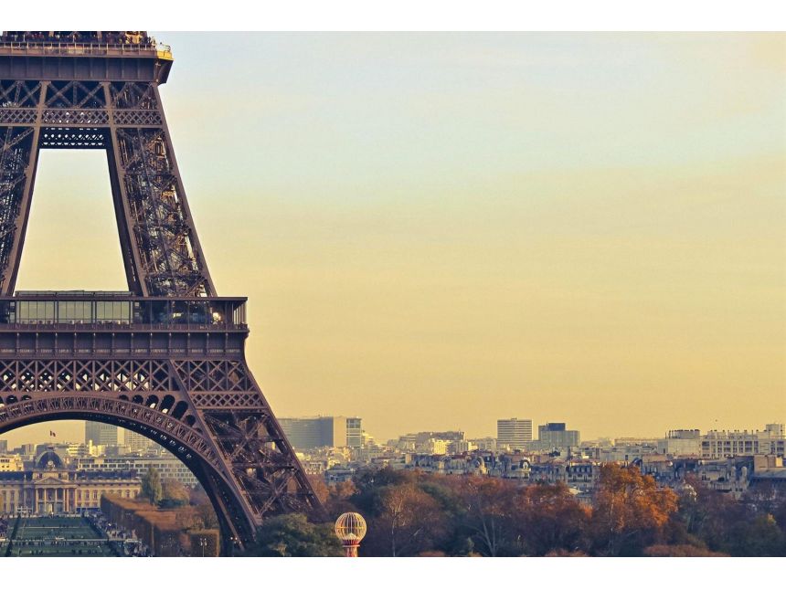 Paris & Disneyland family package საუკეთესო ფასად