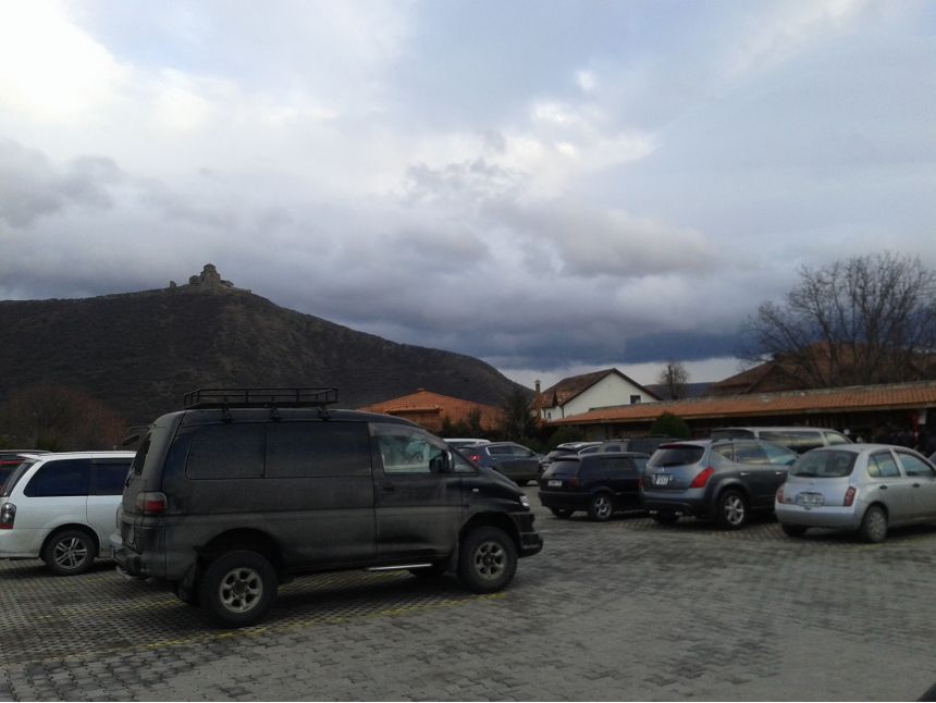 მოგზაურობა საქართველოს ყველა კუთხეში ყველგანმავალი მინივენებით X