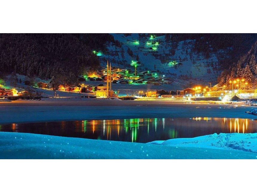 დღე უზუნგოლის ტბაზე, <