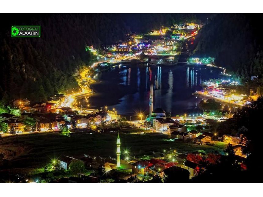 დღე უზუნგოლის ტბაზე, <