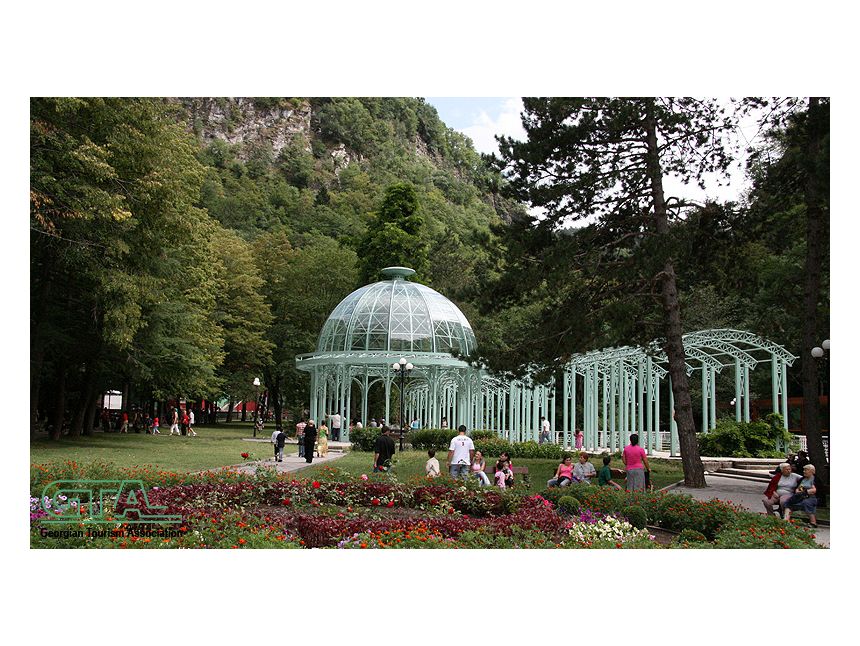 ბორჯომი-ბაკურიანის VIP ტური . გასვლა-.,. დარჩენილია  ადგილი