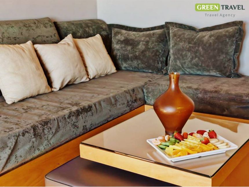 გაატარეთ დაუვიწყარი დღეები ათენში