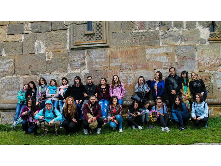 დღიანი ტური ყაზბეგში