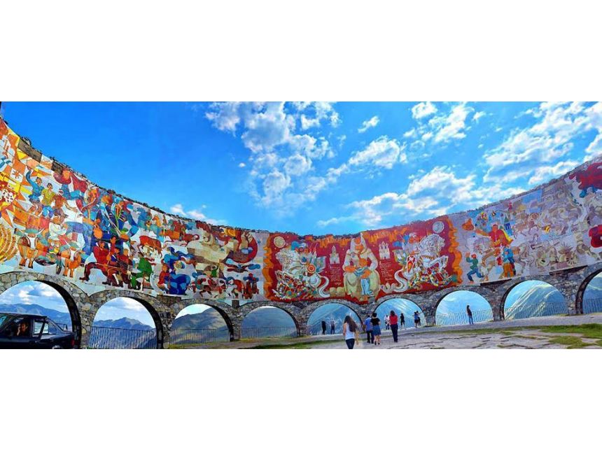 დღიანი ტური ყაზბეგში