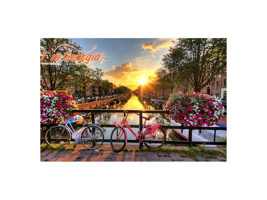 ფერადი ამსტერდამი გაზაფხულზე