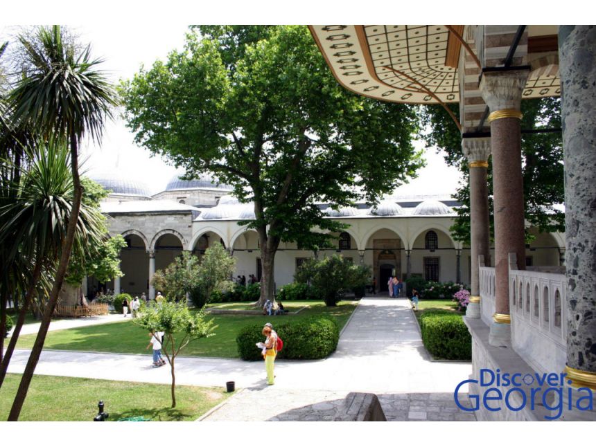 ✌ ინახულეთ სტამბოლი აპრილში - ტიტების ულამაზეს ფესტივალზე !!!