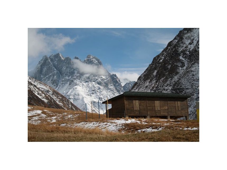 თებერვალს დღიანი ტური ჯუთაში დარჩა მხოლოდ ადგილი