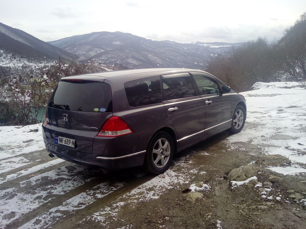 თბილისი-ყაზბეგი-თბილისი -კაცი. .ლარიდან