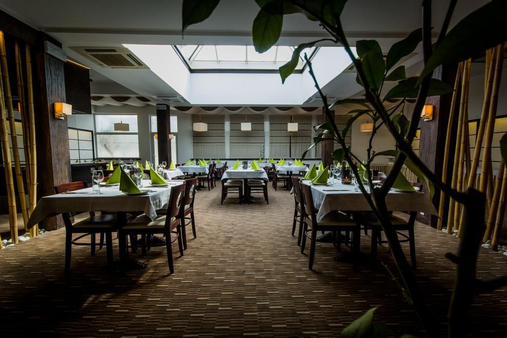 პოლონეთი იჩქარეთ