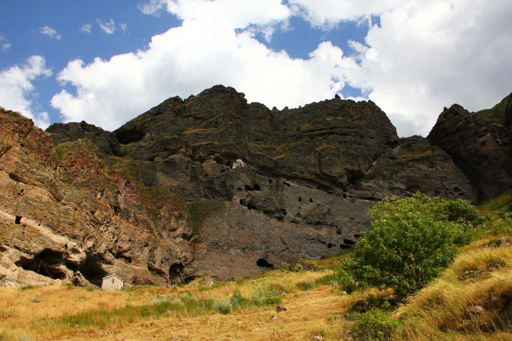 ვარძია,ვანის ქვაბები, ხერთვისის ციხე