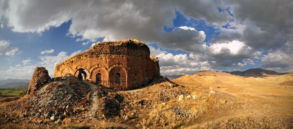 ტაო-კლარჯეთის დღიანი ტური ,, აპრილი
