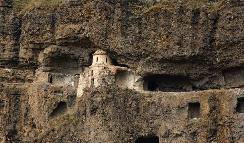 რაბათი, ვარძია და სხვა