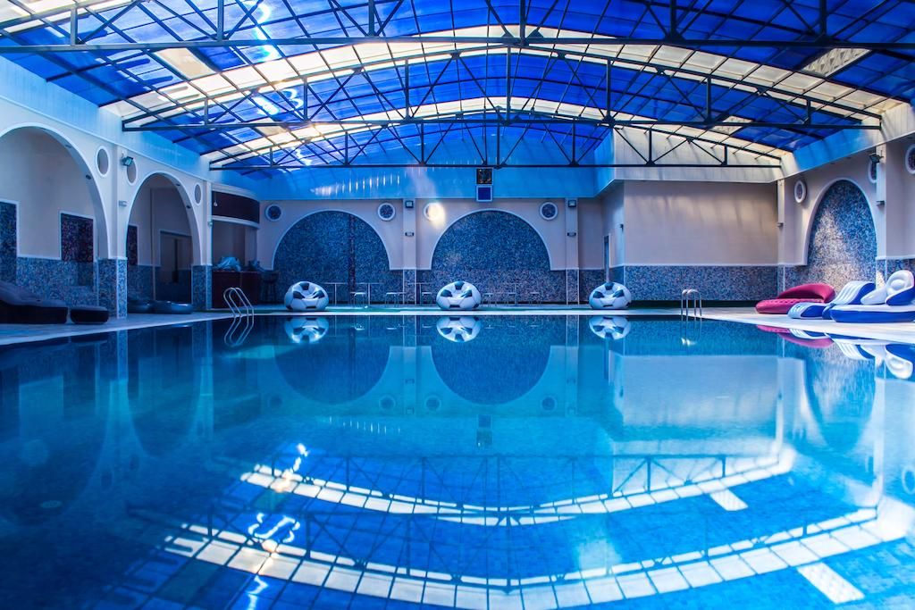 იმოგზაურე ბაქოში -- აპრილს Hot Travel Group-თან ერთად!