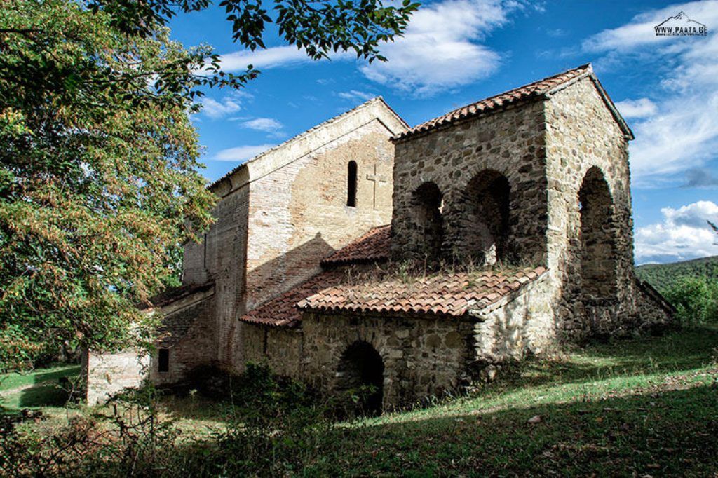 უცნობ-ნაცნობი კახეთის, მზიანი ყვავილ-პიკნიკ-კოცონ ტური ! საქართველოში ერთადერთი სამეფო სასახლე, რუისპირის ძეგლთაცვენა, ახალი და ძველი შუამთა
