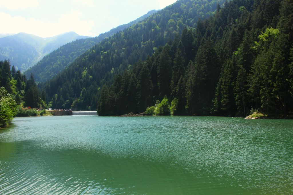 დღიანი ტური თურქეთში უზუნგოლის ტბაზე და ტრაპზონში