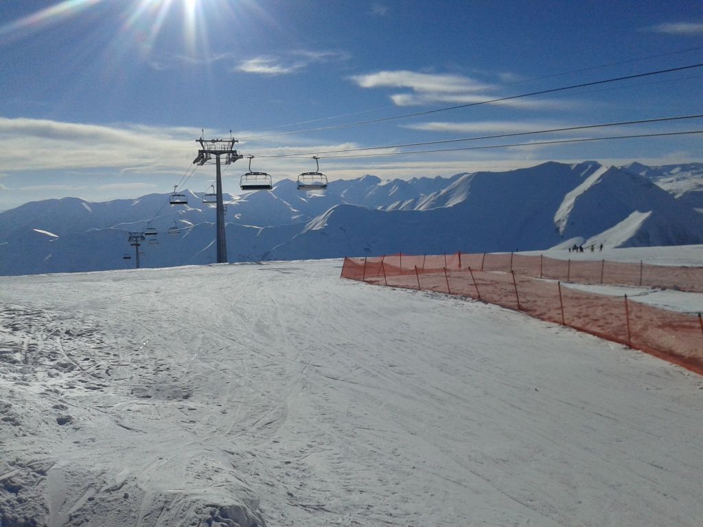 ჯიპ-ტური გუდაურში და ბაკურიანში.+% ფასდაკლება თხილამურებზე