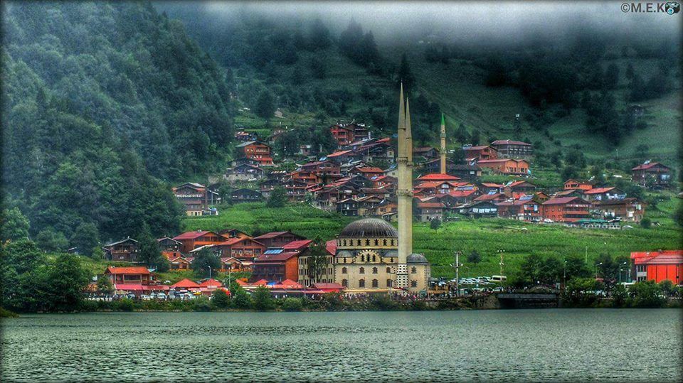 დღე უზუნგოლის ტბაზე,