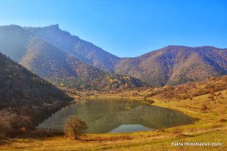 დღიანი ტური კოდიწყაროს ტბაზე - აპრილი, შაბათი.