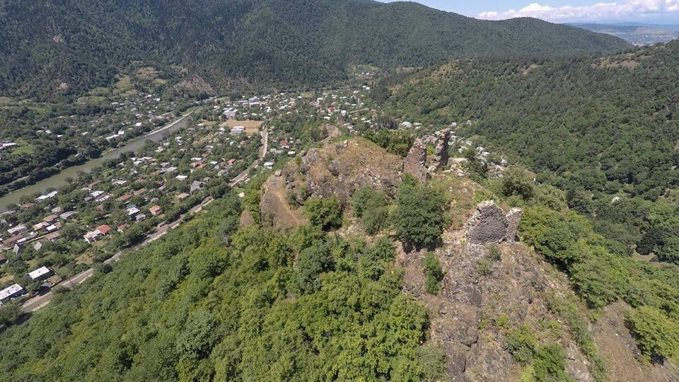 დღიანი ტური კოდიწყაროს ტბაზე - აპრილი, შაბათი.