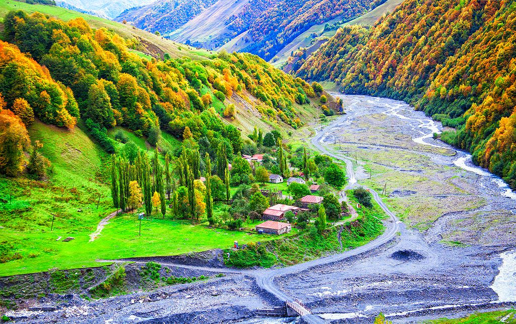 გუდამაყრის ხეობა - ჩოხი