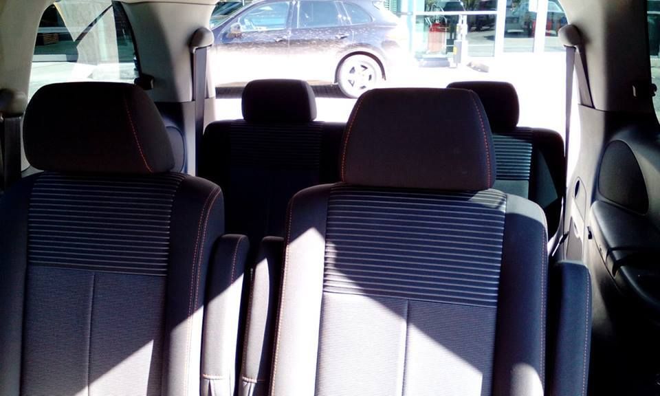 გიდი-მძღოლის მომსახურება