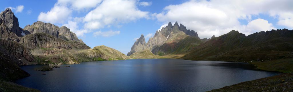 ტობავარჩხილი-ვერცხლის ტბა (- აგვისტო)