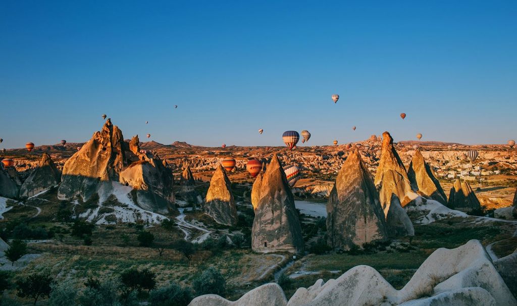 იმოგზაურე მისტიურ კაბადოკიაში