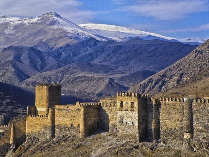 საფარა,ხერთვისი, ვანის ქვაბები, ვარძია, ფარავანი