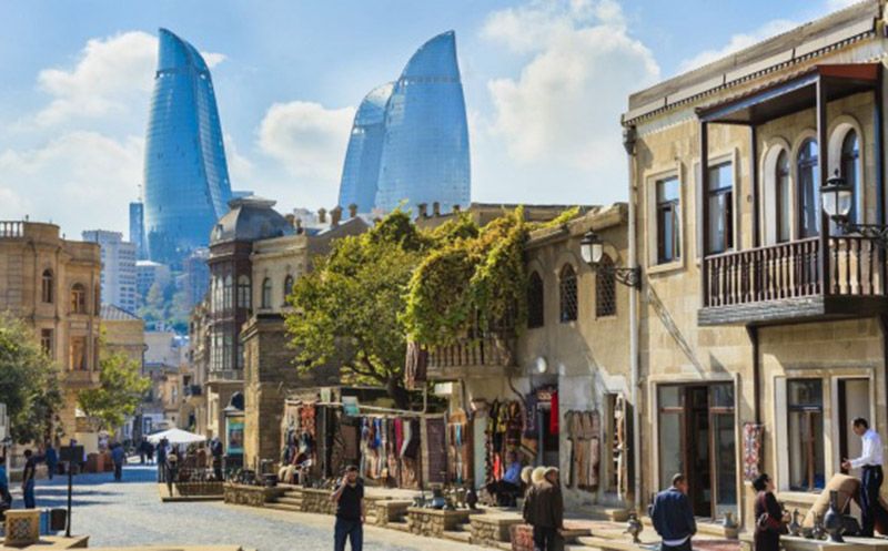გთავაზობთ სამ დღიან ტურს ბაქოში (,, მაისი)