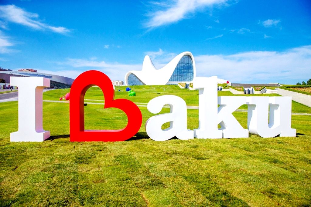 იმოგზაურე ბაქოში -- მაისს  !!!