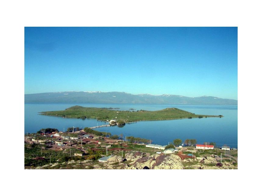 ტური თურქეთში ქაჯის ციხეზე და ჩილდირის ტბაზე