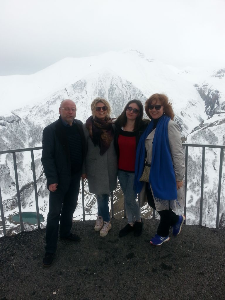 ყაზბეგი-კლდოვანი სამოთხე:,გერგეტის სამება, ანანური...