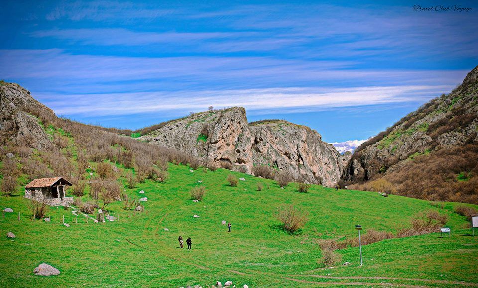 არწივის ხეობა - ხორნაბუჯის ციხე -ელიას მთა - ხირსა - ბოდბე