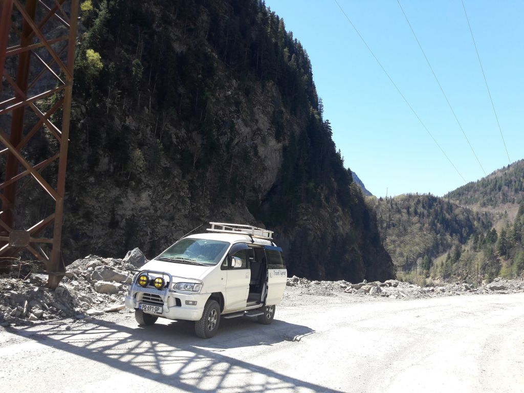 Jeep-Tours to Svaneti (Mestia-Ushguli) Delica4X4