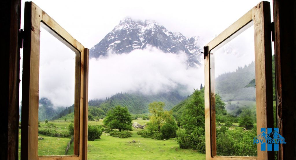 სამდღიანი-ტური სვანეთში , , მაისი