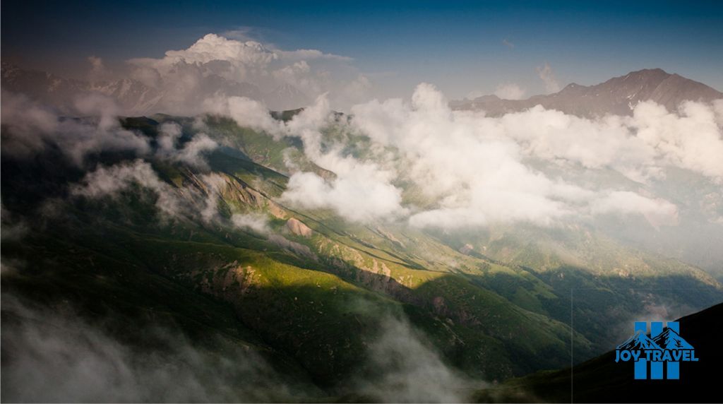 სამდღიანი-ტური სვანეთში , , მაისი