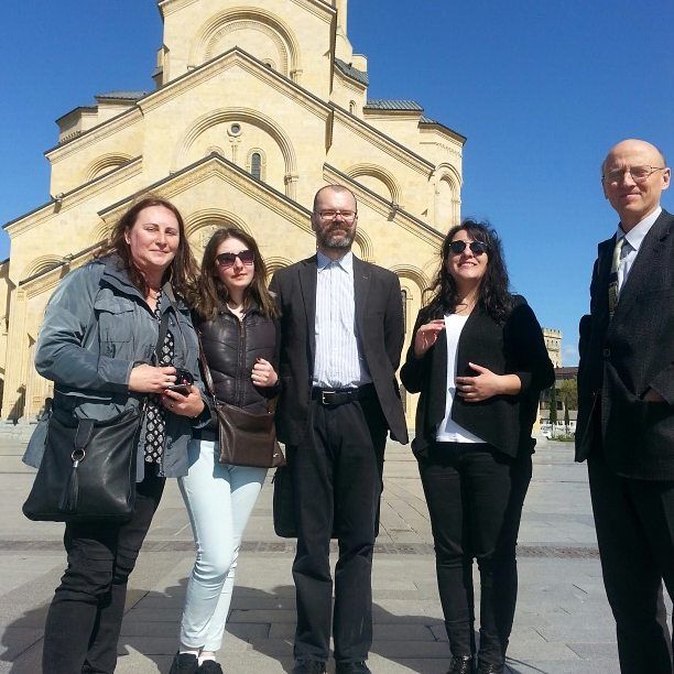 თბილისის ღირსშესანიშნაობები: სამება, ძველი თბილისი, აბანოთუბანი, ნარიყალა, მთაწმინდის პარკი, მთაწმინდის პანთეონი...